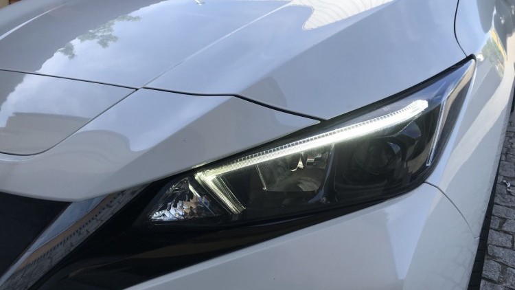 Nissan Leaf N-Connecta Two Tone Propilot Park