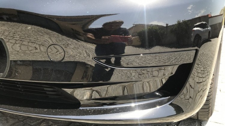 Tesla MODEL 3 Standard Range Plus RWD