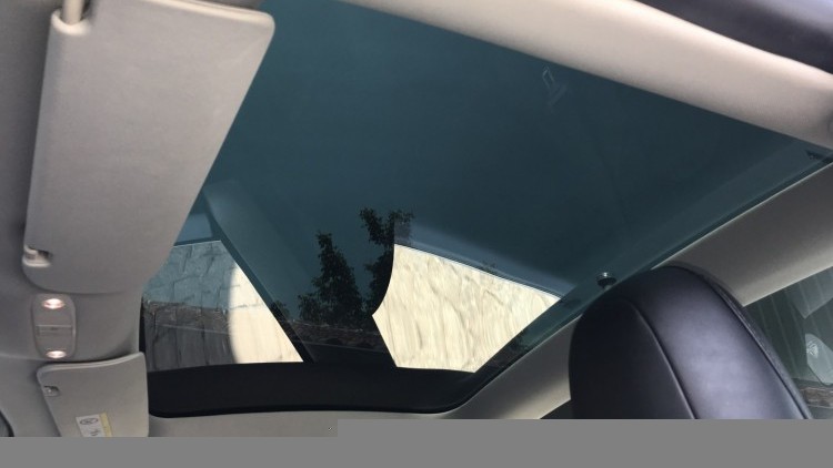 Tesla MODEL 3 Standard Range Plus RWD