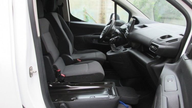 Peugeot Partner 1.6 HDI 3 Lug