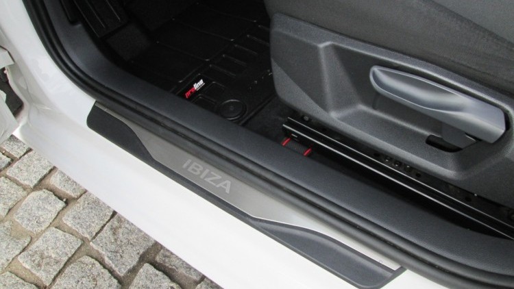 Seat Ibiza 1.0 TSI STYLE Look Black Edition