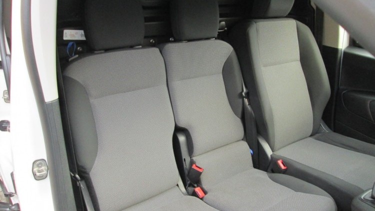 Peugeot Partner 1.6 BlueHdi 3 Lug CarPlay