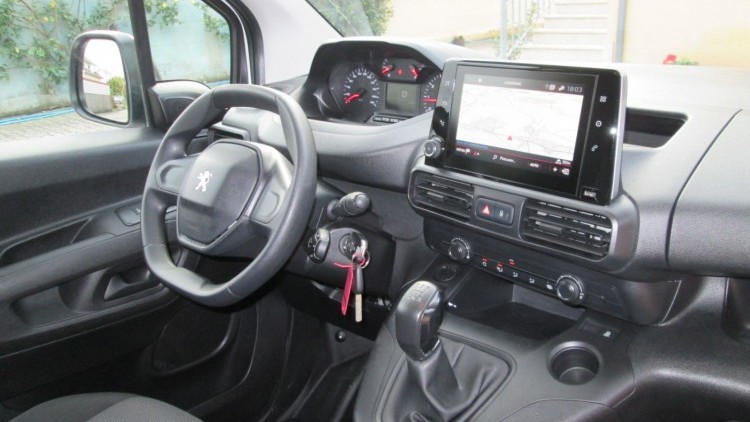 Peugeot Partner 1.6 BlueHdi 3 Lug CarPlay