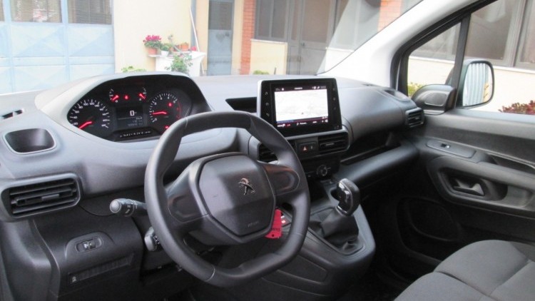 Peugeot Partner 1.6 BlueHdi 3 Lug CarPlay