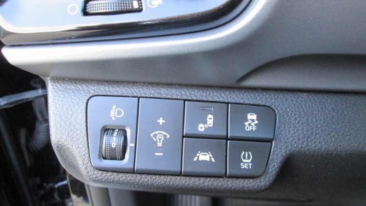Kia STONIC 1.0 T-GDI TECH 7DCT