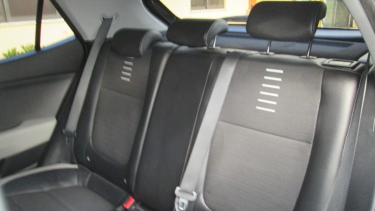 Kia STONIC 1.0 T-GDI TECH 7DCT