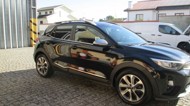 Kia STONIC 1.0 T-GDI TECH 7DCT