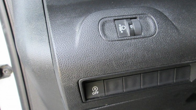 Peugeot Partner 1.6 BlueHdi 3 Lug CarPlay