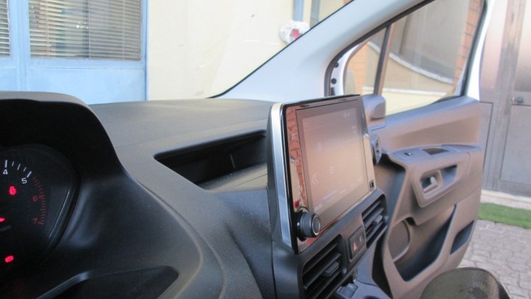 Peugeot Partner 1.6 BlueHdi 3 Lug CarPlay
