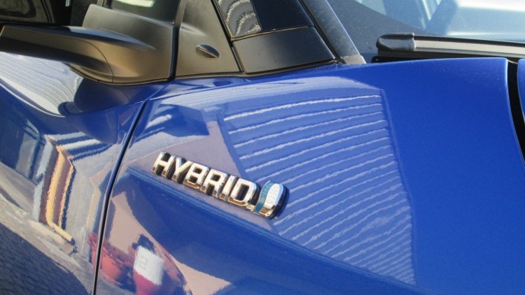 Toyota C-HR 1.8 Hybrido CONFORT + P/STYLE
