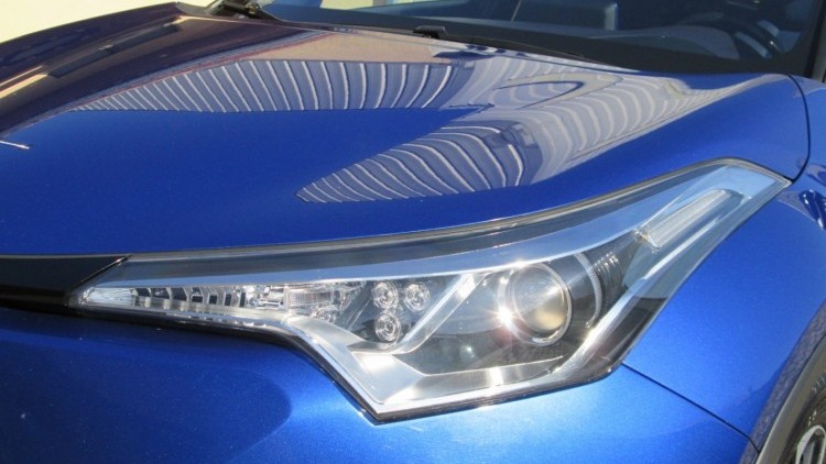 Toyota C-HR 1.8 Hybrido CONFORT + P/STYLE