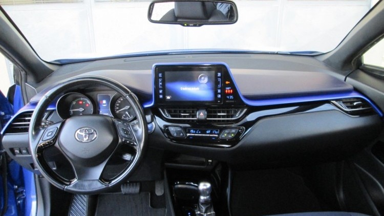 Toyota C-HR 1.8 Hybrido CONFORT + P/STYLE