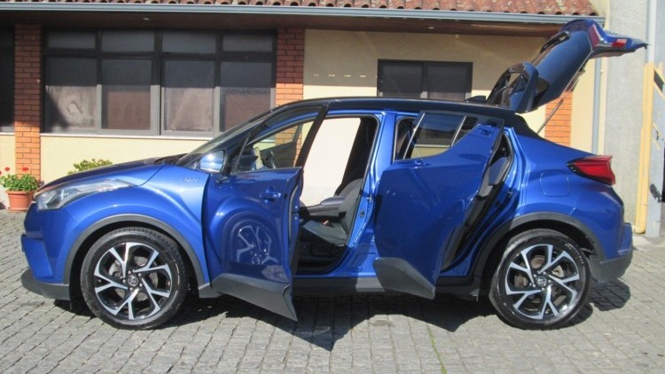 Toyota C-HR 1.8 Hybrido CONFORT + P/STYLE