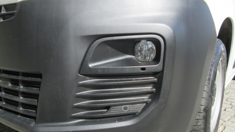 Citro&euml;n Berlingo 1.6 BlueHDI CARPLAY e CAMARA