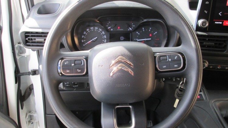 Citro&euml;n Berlingo 1.6 BlueHDI CARPLAY e CAMARA