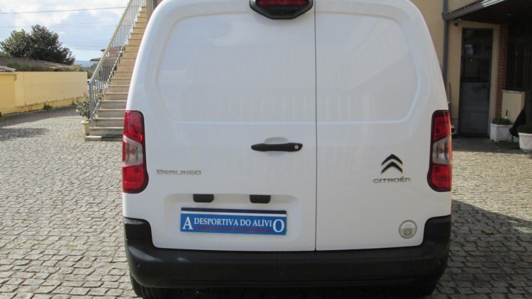 Citro&euml;n Berlingo 1.6 BlueHDI CARPLAY e CAMARA