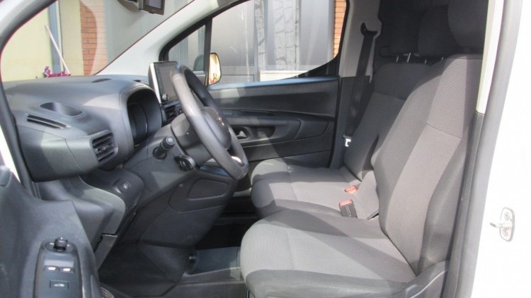 Citro&euml;n Berlingo 1.6 BlueHDI CARPLAY e CAMARA