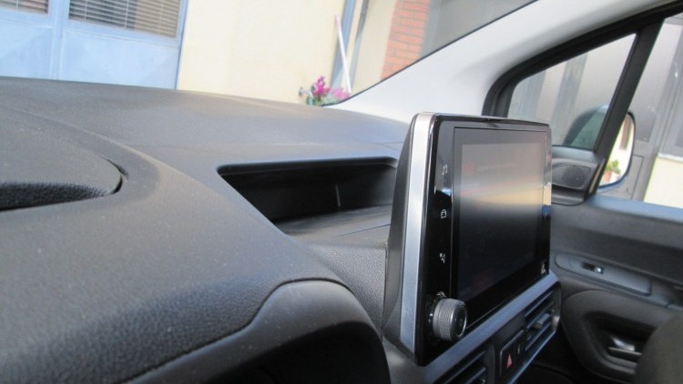 Citro&euml;n Berlingo 1.6 BlueHDI CARPLAY e CAMARA