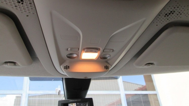 Citro&euml;n Berlingo 1.6 BlueHDI CARPLAY e CAMARA