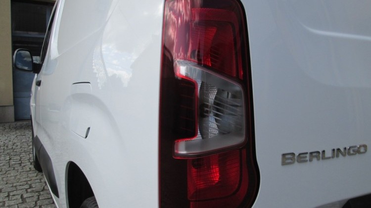 Citro&euml;n Berlingo 1.6 BlueHDI CARPLAY e CAMARA