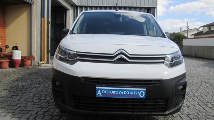 Citro&euml;n Berlingo 1.6 BlueHDI CARPLAY e CAMARA