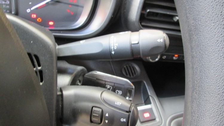 Citro&euml;n Berlingo 1.6 HDI CAR PLAY