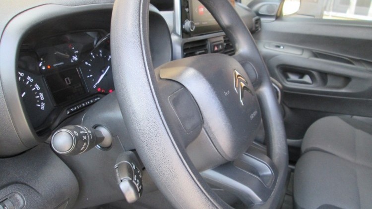 Citro&euml;n Berlingo 1.6 HDI CAR PLAY