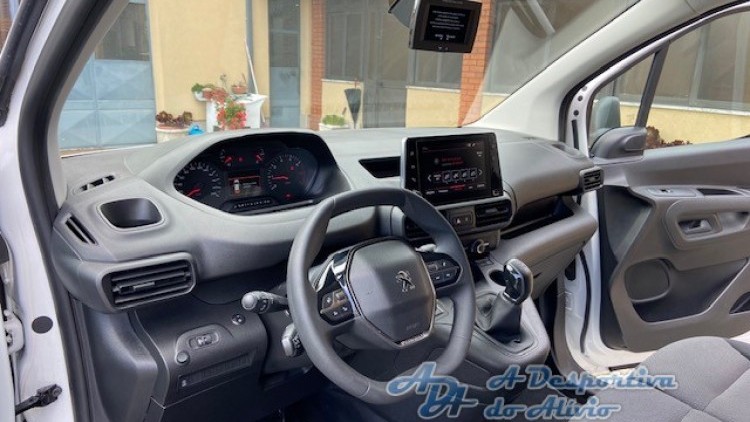 Peugeot Partner 1.6 BlueHdi 3 Lug CarPlay