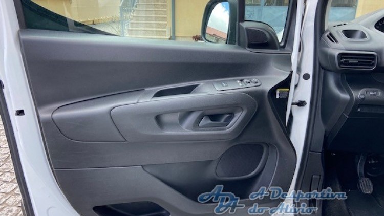 Peugeot Partner 1.6 BlueHdi 3 Lug CarPlay