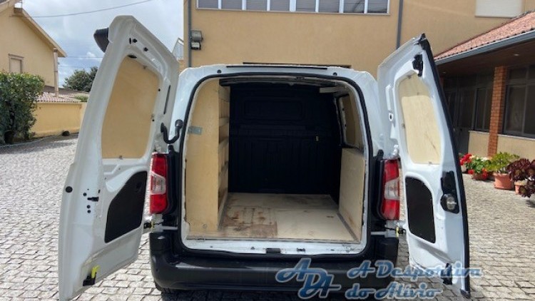 Peugeot Partner 1.6 BlueHdi 3 Lug CarPlay