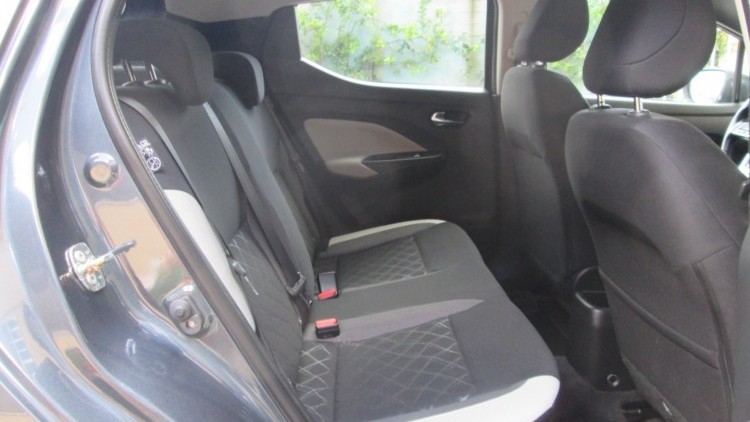 Nissan Micra 1.0 IG-T N-CONNECTA