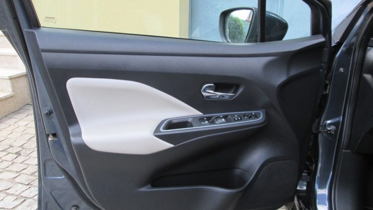 Nissan Micra 1.0 IG-T N-CONNECTA