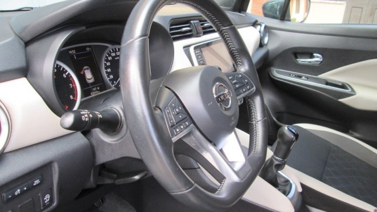 Nissan Micra 1.0 IG-T N-CONNECTA