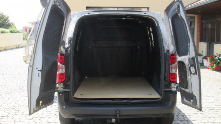 Peugeot Partner 1.6 BlueHdi 3 Lug CarPlay