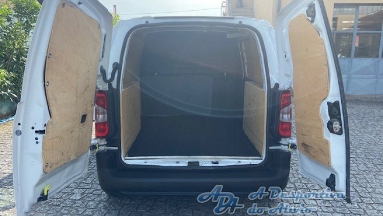 Peugeot Partner 1.6 BlueHdi 3 Lug CarPlay