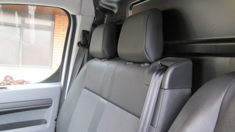 Peugeot Expert 2.0 HDI Avantage Edition 145 cv