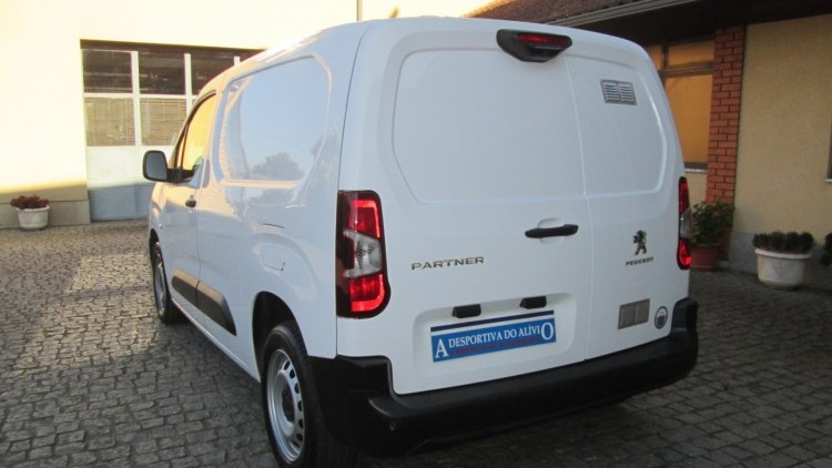 Peugeot Partner 1.6 BlueHdi 3 Lug CarPlay