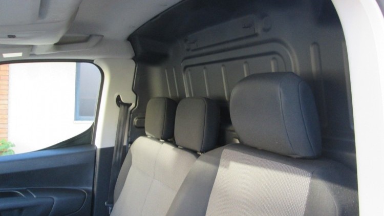 Peugeot Partner 1.6 BlueHdi 3 Lug CarPlay