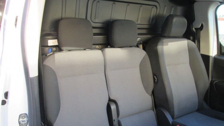 Peugeot Partner 1.6 BlueHdi 3 Lug CarPlay