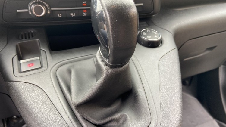 Peugeot Partner 1.6 BlueHdi 3 Lug Gripe Control