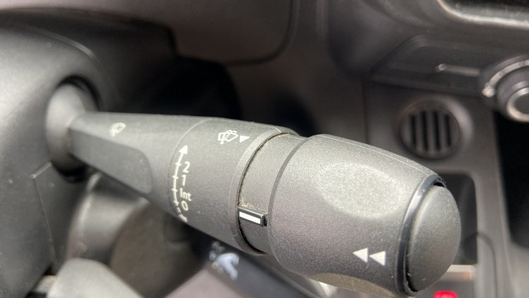 Peugeot Partner 1.6 BlueHdi 3 Lug Gripe Control
