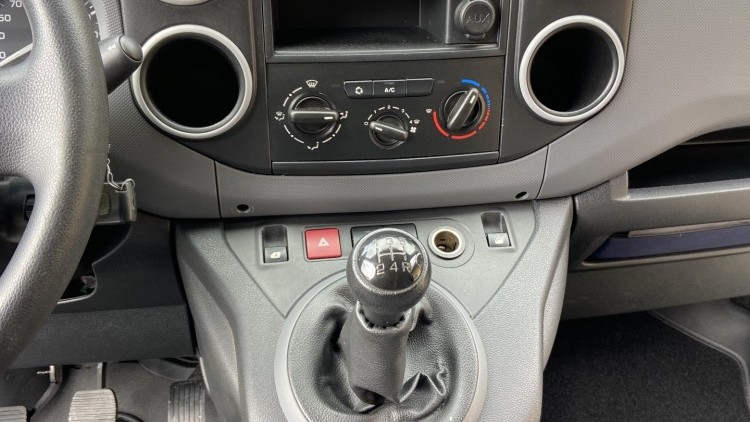 Peugeot Partner 1.6 Hdi 3 Lug C/ AC