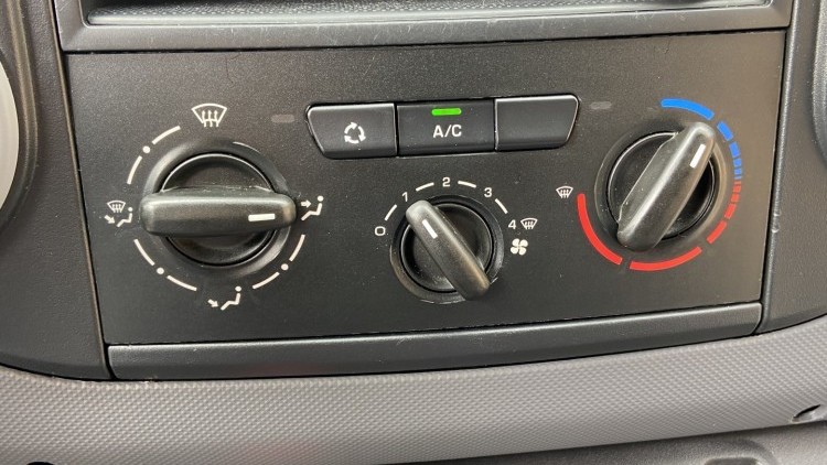 Peugeot Partner 1.6 Hdi 3 Lug C/ AC