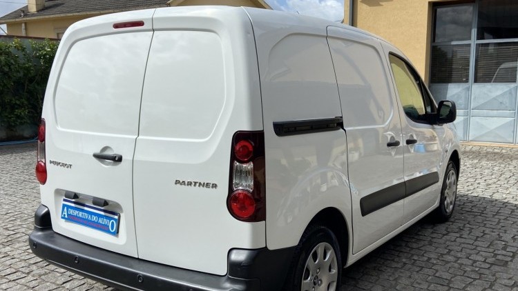 Peugeot Partner 1.6 Hdi 3 Lug C/ AC