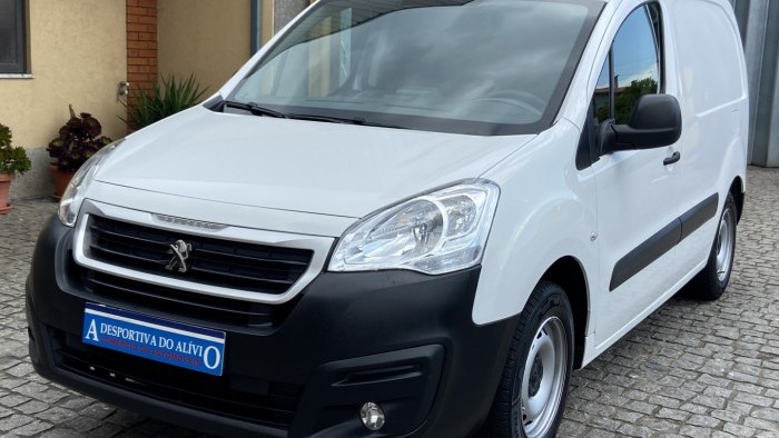 Peugeot Partner 1.6 Hdi 3 Lug GPS