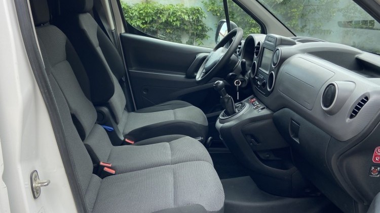 Peugeot Partner 1.6 Hdi 3 Lug GPS
