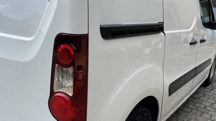 Peugeot Partner 1.6 Hdi 3 Lug GPS