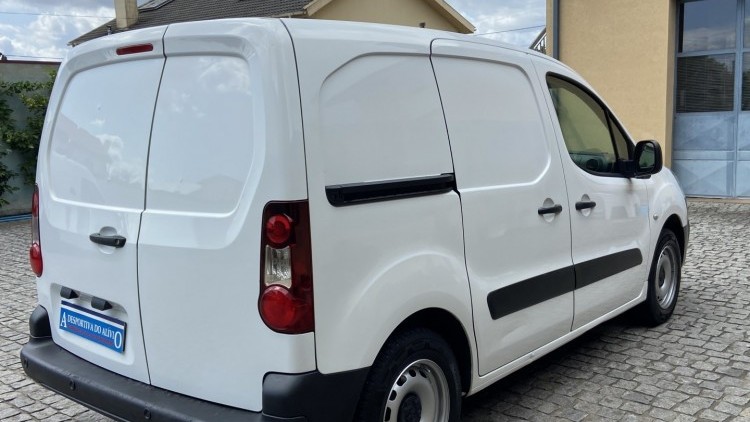 Peugeot Partner 1.6 Hdi 3 Lug GPS