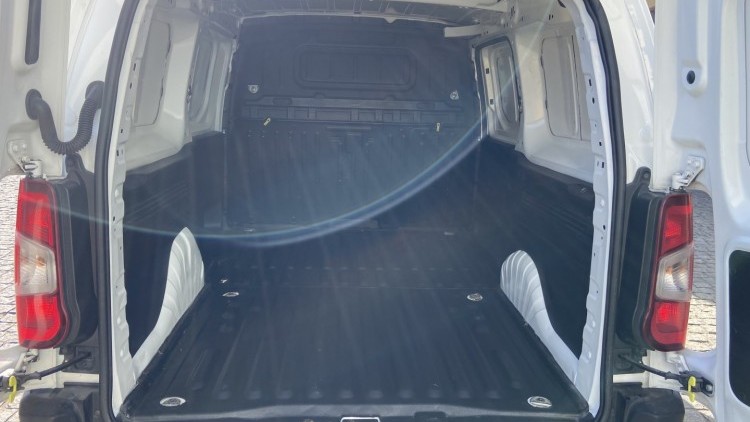 Citro&euml;n Berlingo 1.6 BlueHDI XL L2 CARPLAY