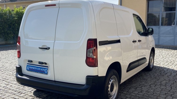 Peugeot Partner 1.6 Hdi 3/lug CarPlay 100 CV